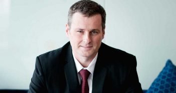 Let’s Meet, Sven Walter