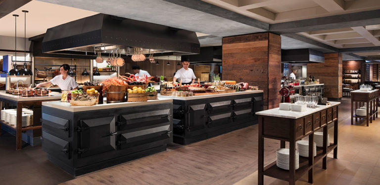 Bangkok’s Ultimate International Buffet Experience at Goji Kitchen + Bar